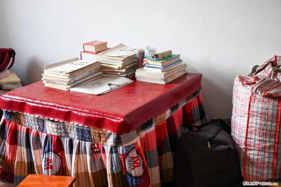 全网追的“扁担女孩”,找了一份暑假工,时薪12元 - 萍乡生活资讯 - 萍乡28生活网 px.28life.com